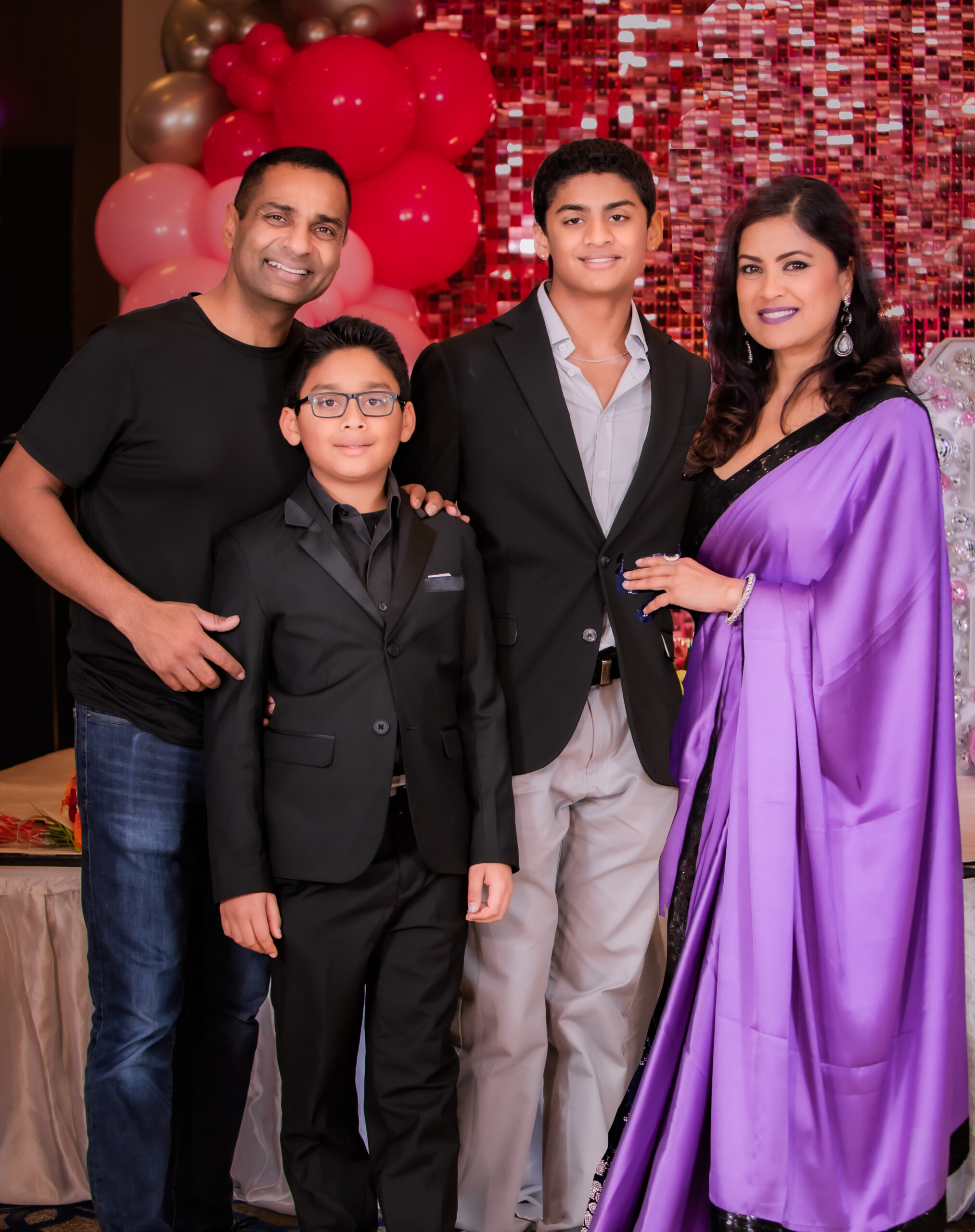 Family-Pic-20231230-20-40-5D1_5492